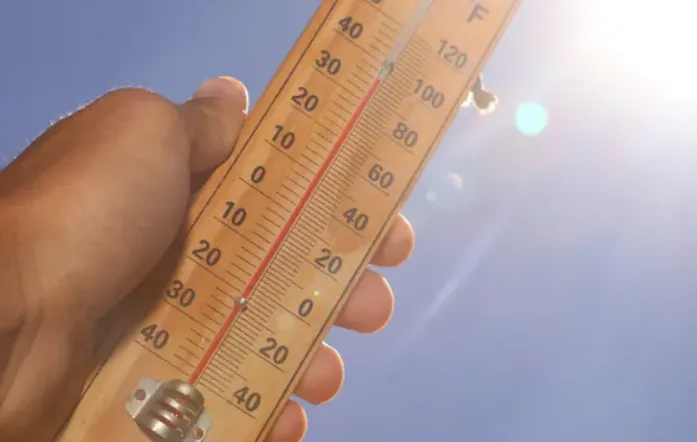 Torna la calor forta aquest dimarts, amb termòmetres de fins a 36 graus a Caldes