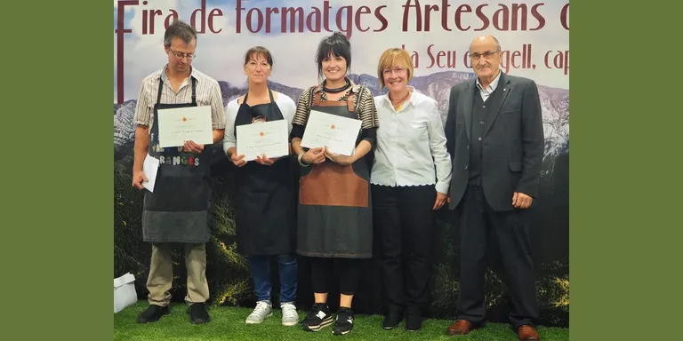 La Formatgeria El Miracle rep una de les medalles d'or de la Fira de Formatges Artesans del Pirineu