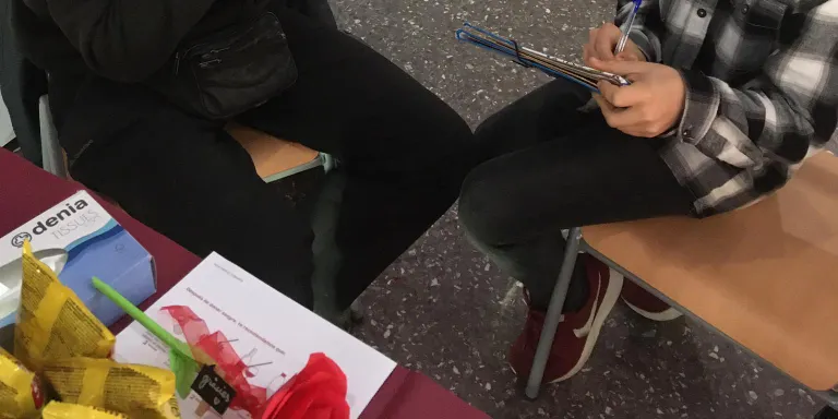 Èxit de la campanya de donacions de sang organitzada pels alumnes de cinquè del Pérez Sala