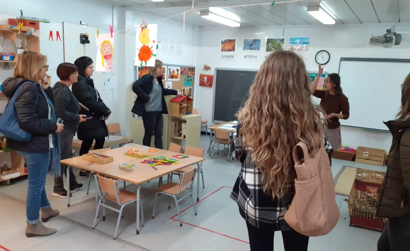 La Xarxa 0-6 de Caldes, que treballa per facilitar el pas de l’escola bressol a primària, comença la feina per al curs 2022/2023