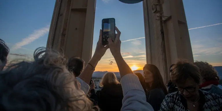 Valls convoca un sorteig per veure l'eclipsi solar des del campanar més alt de Catalunya