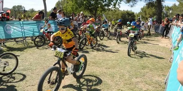 Martí Capafons i Laia Bragulat es coronen a la Copa Catalunya de BTT Infantil a Altafulla