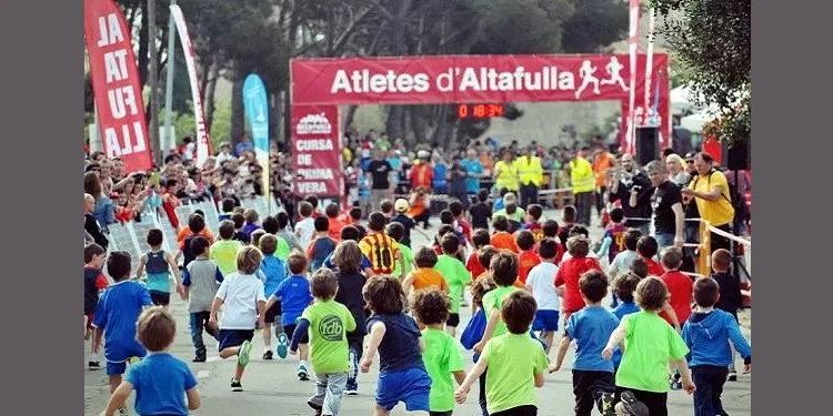 La Cursa 1 de Maig d’Altafulla celebra deu anys amb la participació d’un miler de corredors
