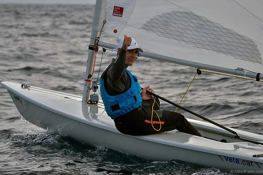 Ricard Castellví, del Club Nàutic Cambrils, guanya la 45a Christmas Race de Palamós en Ilca 7 