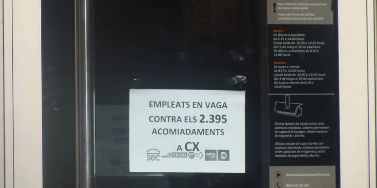 Les oficines de CatalunyaCaixa, tancades per la vaga de treballadors