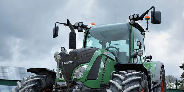 El Morell busca el/la més hàbil amb el tractor