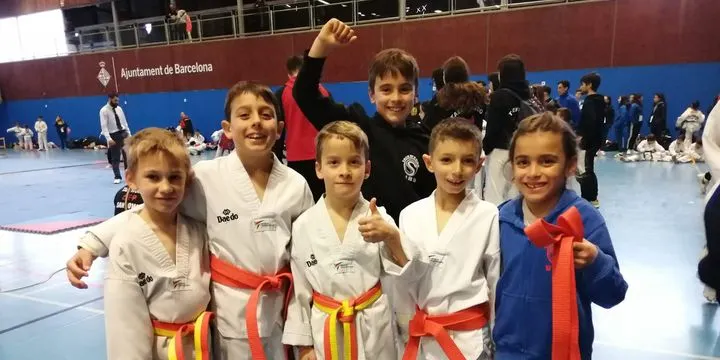 El club Taekwondo Viro obté 6 medalles al campionat de Catalunya infantil