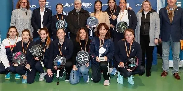 La palista Anna Ortiz es proclama subcampiona de Catalunya per equips amb el Reial Club Tennis Barcelona