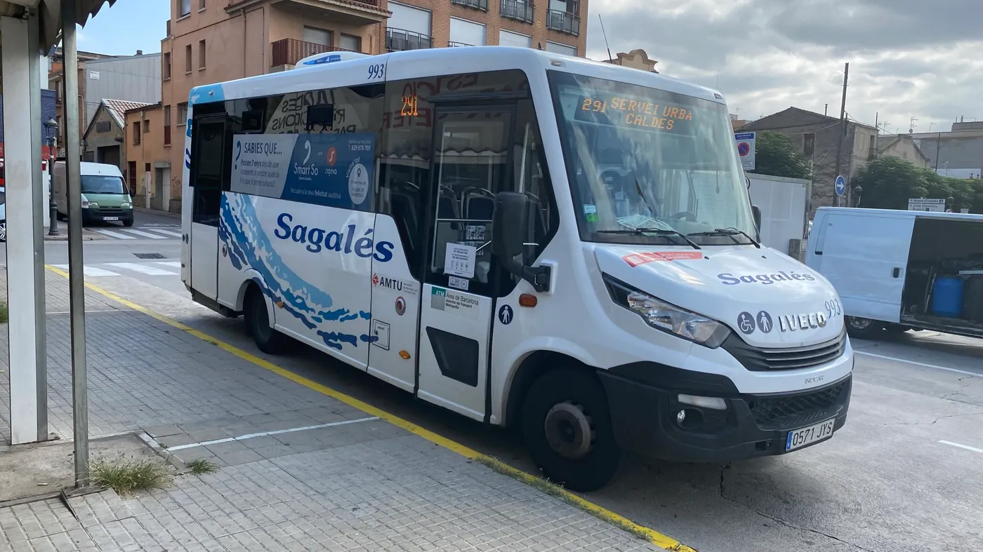 Desapareix l’obligatorietat de portar mascareta al bus urbà de Caldes