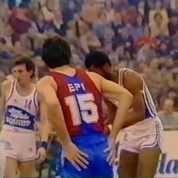 Primera cita. Primer duel Barça vs. Efes de la història. - episode art