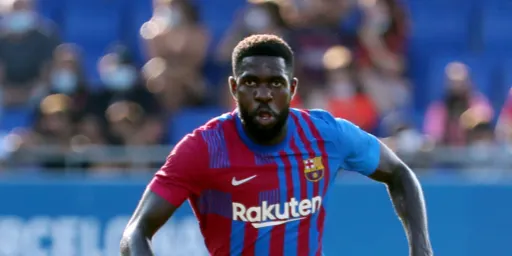 El Barça es treu de sobre Umtiti, que marxa cedit al Lecce