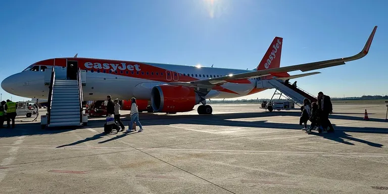 L’impuls turístic de la Costa Daurada porta l’Aeroport de Reus a superar els 218.000 passatgers al setembre