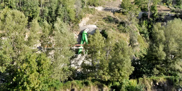 Els regants del Pont de Bar es plantegen demanar indemnitzacions per l'aturada de les obres de la central