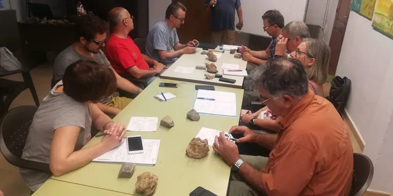 Coll de Nargó alberga un curs de geologia general