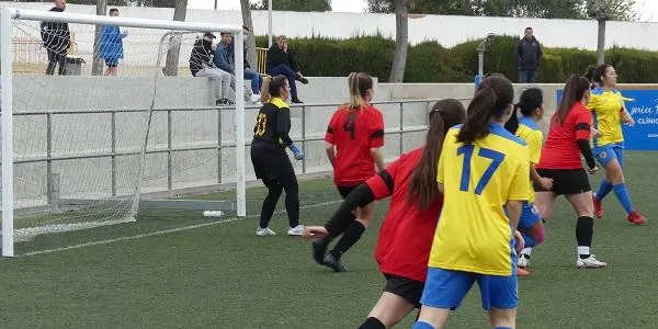 L’Altafulla femení cerca la redempció davant el perillós Falset