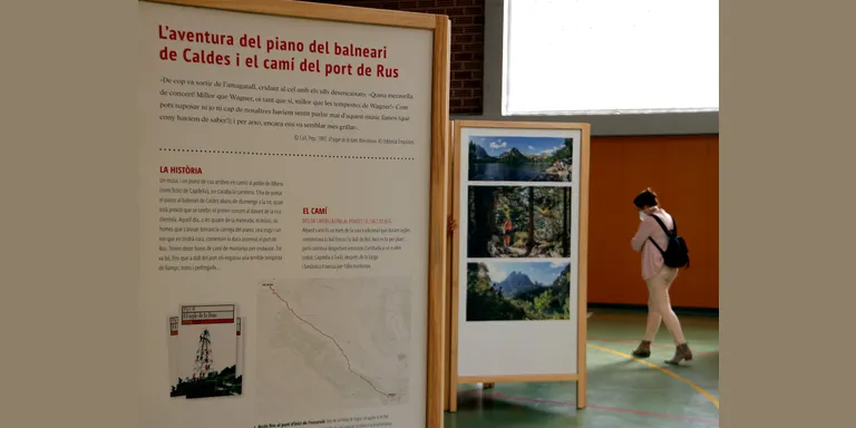 L'exposició 'Històries i Camins' comença a recórrer l'Alt Pirineu i l'Aran