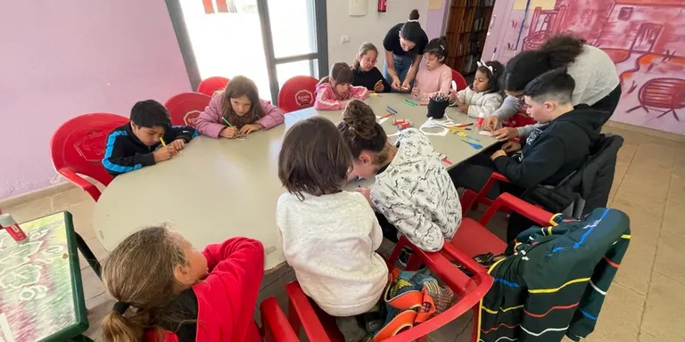 Blanes organitza de nou els ‘Espais de Joc Infantil’, activitats gratuïtes per a infants perquè els pares gaudeixin de temps lliure