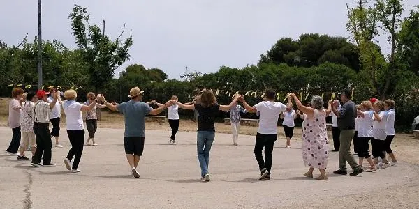 La Mare de Déu d’Agost porta la tradicional ballada de sardanes d’estiu a Altafulla