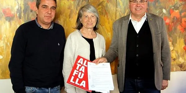 L’Ajuntament i Edificacions i Reparacions Tarraco SL signen l’adjudicació de les obres de la Biblioteca i l’Arxiu municipals