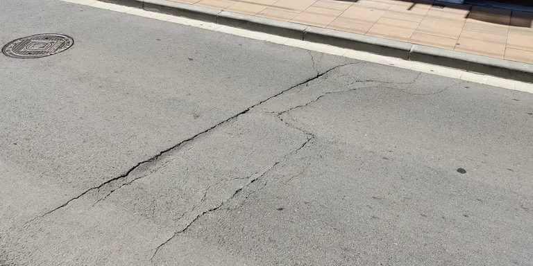Aquest dimarts i dimecres, tallat el trànsit a c/S.Genís, entre Buenos Aires i crta. Cabrils, per obres