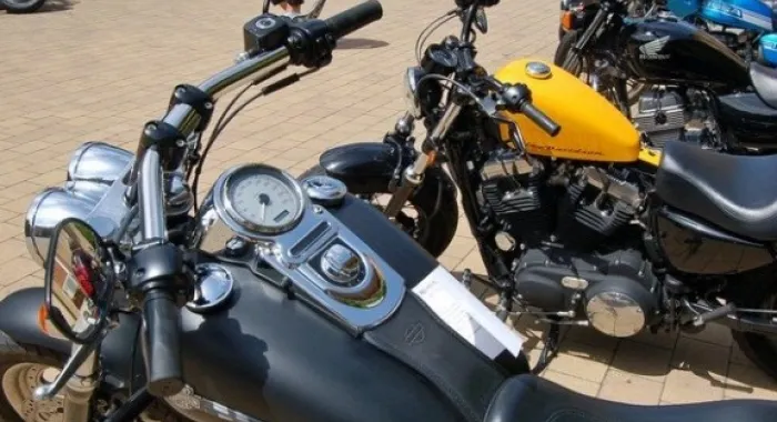Arenys acull una trobada de motos 'Customs'
