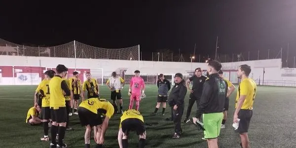 Simo ajusticia l’Altafulla i decanta el derbi en favor del Roda de Berà (2-0)