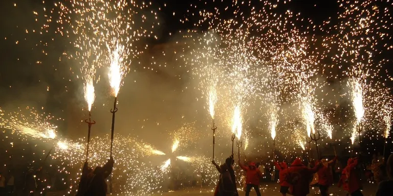 La cultura popular i tradicional catalana omple Rubí per Sant Roc