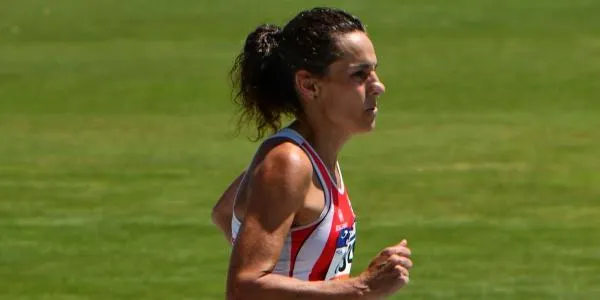 L’altafullenca Elena Rodríguez obté un doblet de medalles d’or als 800 i 400 metres F50 del Campionat de Catalunya Màster