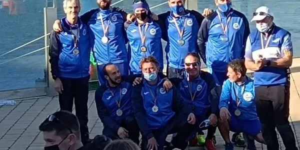 L’equip Vetera masculí dels Vogadors de Baix a Mar es proclama subcampió de Catalunya de Llagut Català