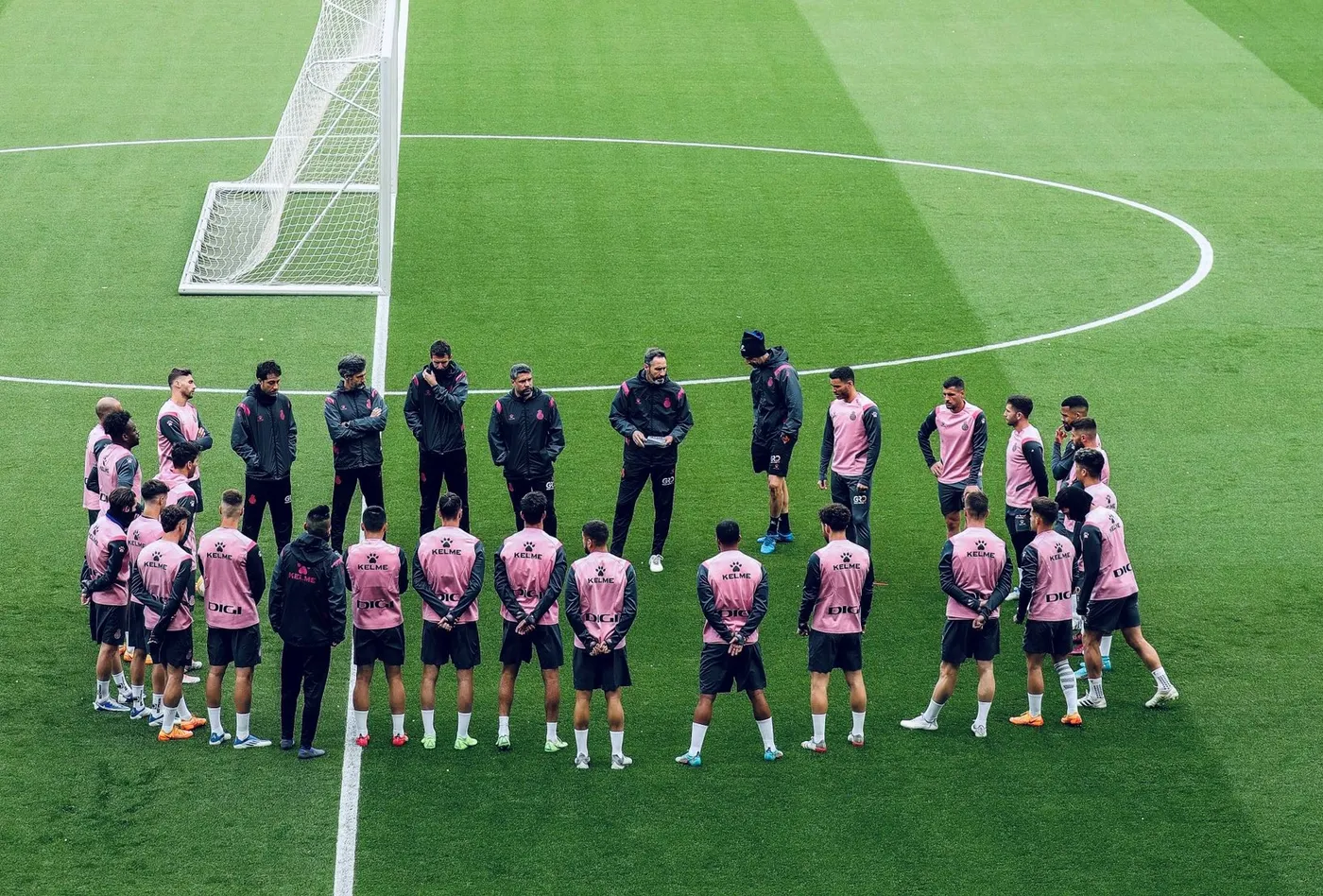 L'Espanyol espera guanyar un Rayo que els hi resisteix
