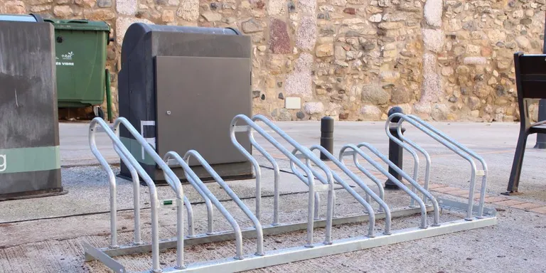 Obres per millorar l'asfaltat de la C-14 al seu pas per Agramunt