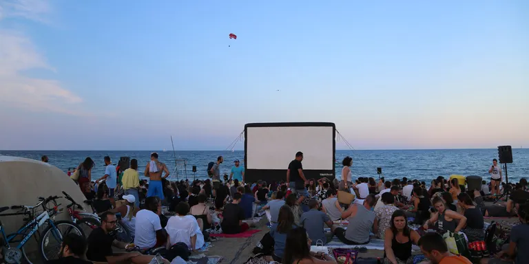 Cinema Lliure a la Platja arriba a Tossa de Mar