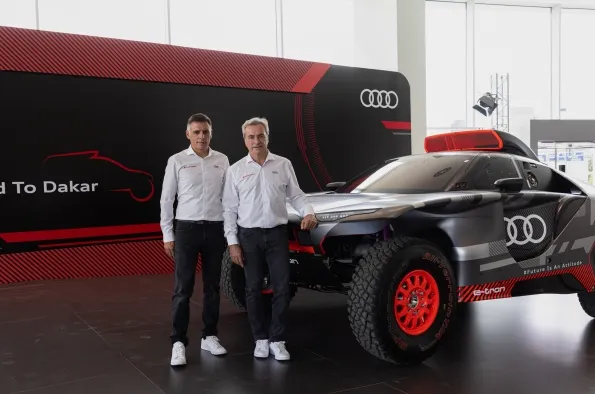 Lucas Cruz: «És molt agosarat pensar que podem guanyar el Dakar en el primer any amb l'Audi elèctric»