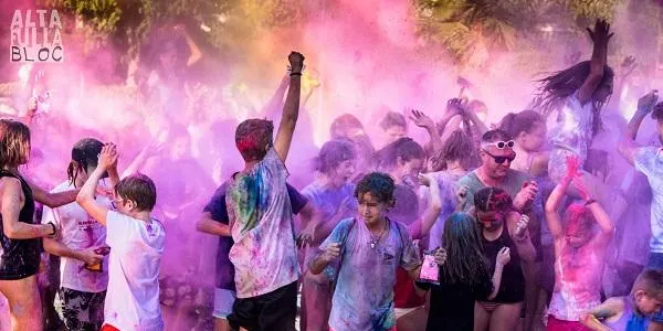 El Grup de Diables d’Altafulla, molest amb l’Ajuntament per la manca de data de la Holi Colours