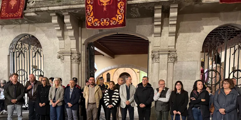Girona suspèn la inauguració de la Fira de Mostres i la jornada de portes obertes a l'ajuntament per la tragèdia d'Urda