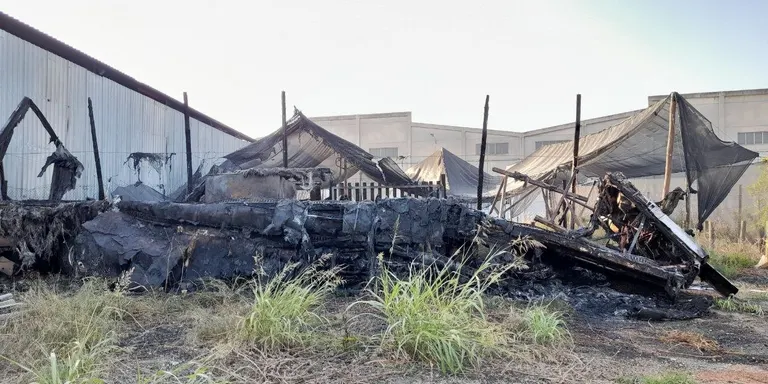 Controlat l'incendi en una empresa d'adobs de Torrefarrera