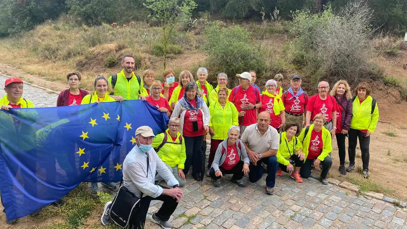 Una trentena de persones grans ajuden a completar els 514 quilòmetres del repte Sumem Quilòmetres per Europa