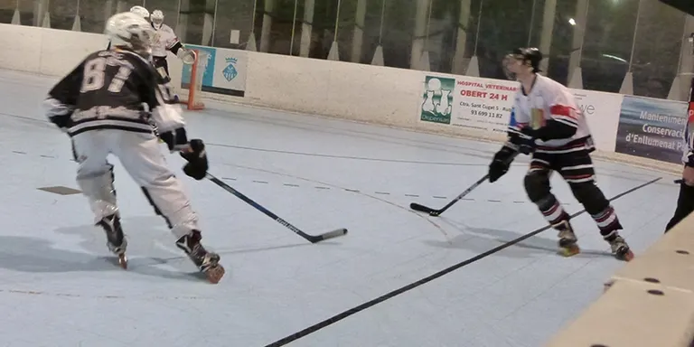 Derrota contundent del Cent Patins a casa