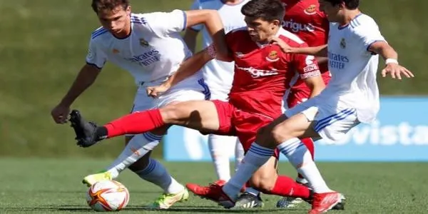 El Nàstic encaixa davant el Castilla la primera derrota del curs (2-1)