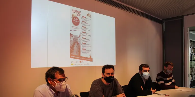 Presentat el doble cicle Parlem d'Història-Desenterrant el Passat
