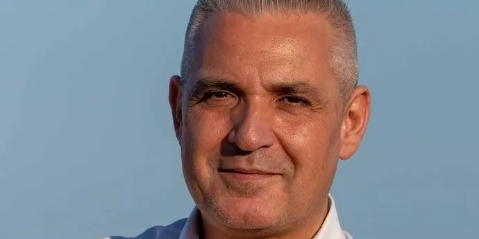 Juan Díaz (C’s): “La societat ho està fent bé. És difícil gestionar una pandèmia, però ara el govern ha de ser més proactiu”.