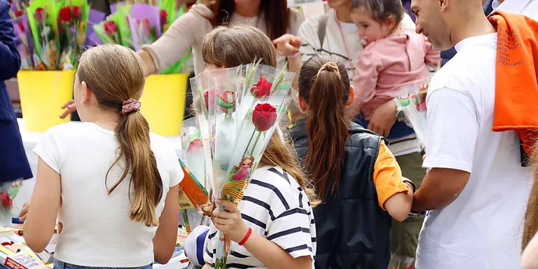 La diada de Sant Jordi comptarà amb 38 parades repartides per la placeta i el seu entorn