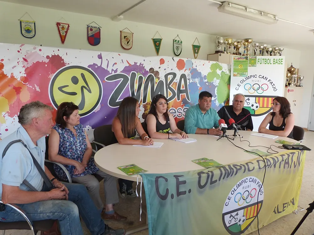 La presentació de la jornada solidària de zumba es va dur a terme a la seu social de l'Olímpic de C