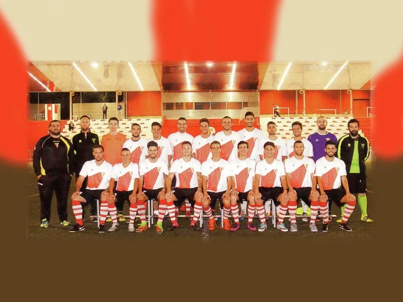 La plantilla del Rubí B temporada 2017-2018 / Foto: UE Rubí