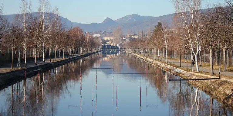 Localitzen el cos sense vida d'una dona ofegada al canal artificial del Parc Olímpic del Segre