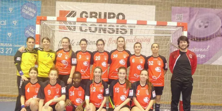 Les sèniors del CHA inicien la competició a la Copa i els sèniors, a un pas de jugar la fase d'ascens