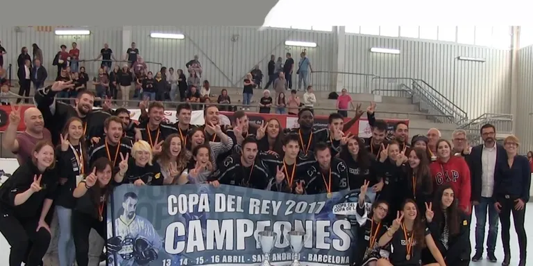 L’HCR Cent Patins defensa la doble ‘doble corona’