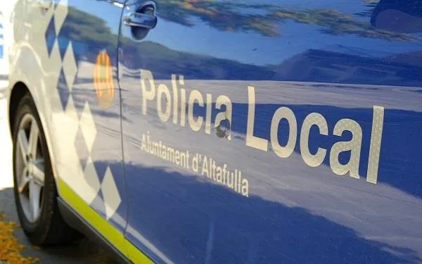 La Policia Local d’Altafulla reforça el dispositiu de vigilància i de seguretat ciutadana a la platja durant els mesos d’estiu