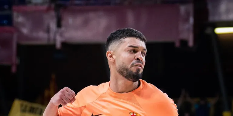 El Barça encara un tram decisiu per entrar a la Final Four de la Champions