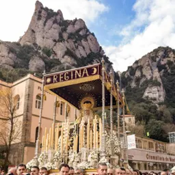 Rocío Moyano nos habla de sus sevillanas dedicadas a la Virgen de Monserrat - episode art